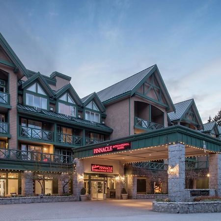 Pinnacle Hotel Whistler Extérieur photo