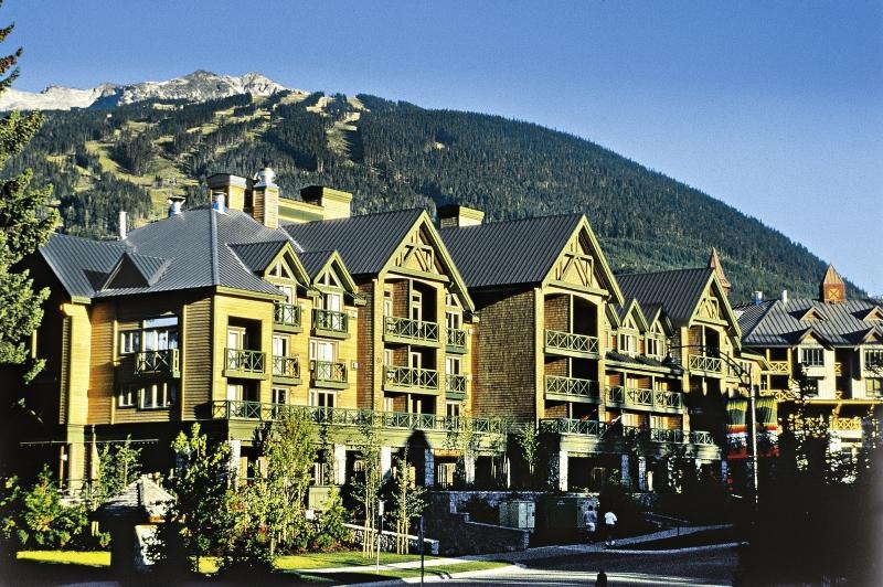 Pinnacle Hotel Whistler Extérieur photo
